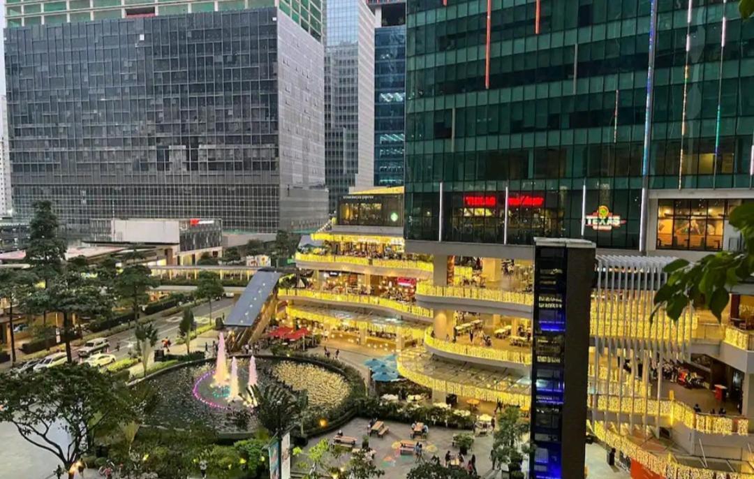 One Uptown Opposite Of Grandhyatt Hotel Manila Taguig City ห้อง รูปภาพ